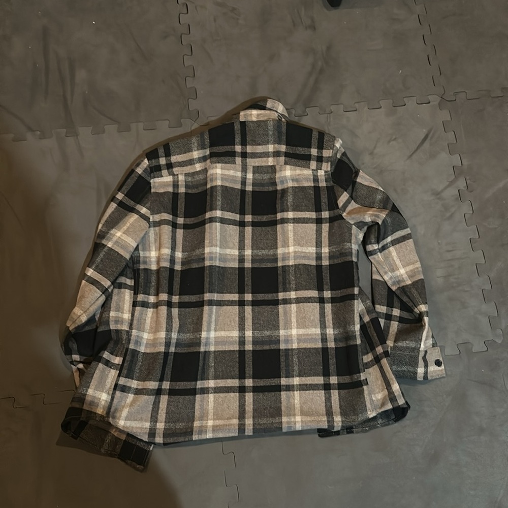 H&M shacket - Picture 3 of 3